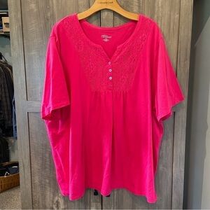 Catherines 2X Short Sleeve henley Shirt Pink with lace overlay on chest